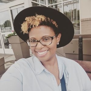 Meet your Posher, Portia